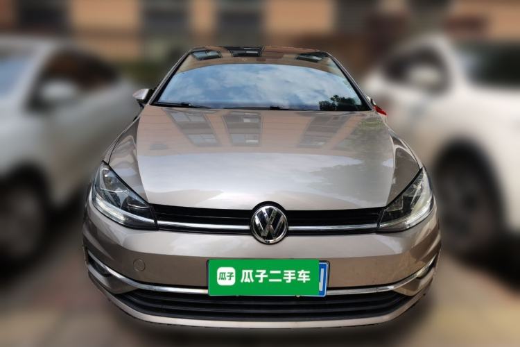 Used Volkswagen Golf 2018 230TSI Automatic Luxury Version Front