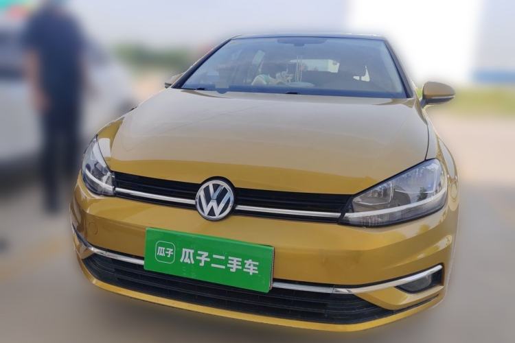 Used Volkswagen Golf 2018 230TSI Automatic Luxury Version Front