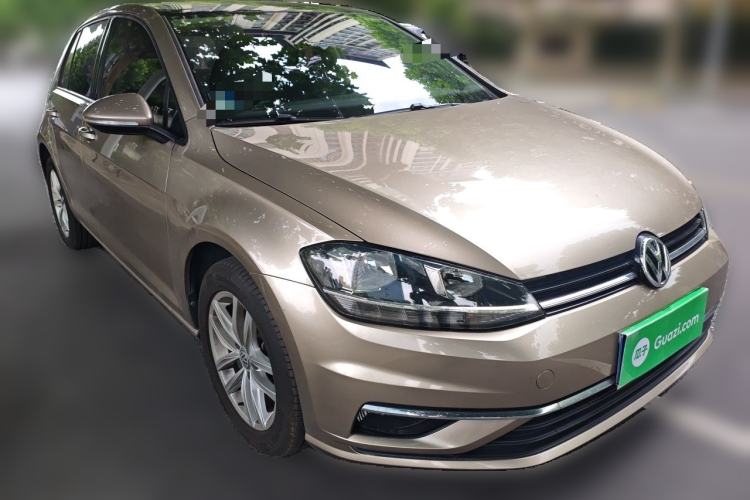 Used Volkswagen Golf 2018 1.6L Automatic Comfort Model Front Right 45 Deg