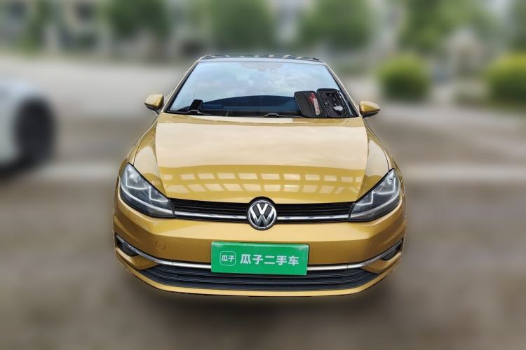 Used Volkswagen Golf 2018 230TSI Automatic Luxury Version Front