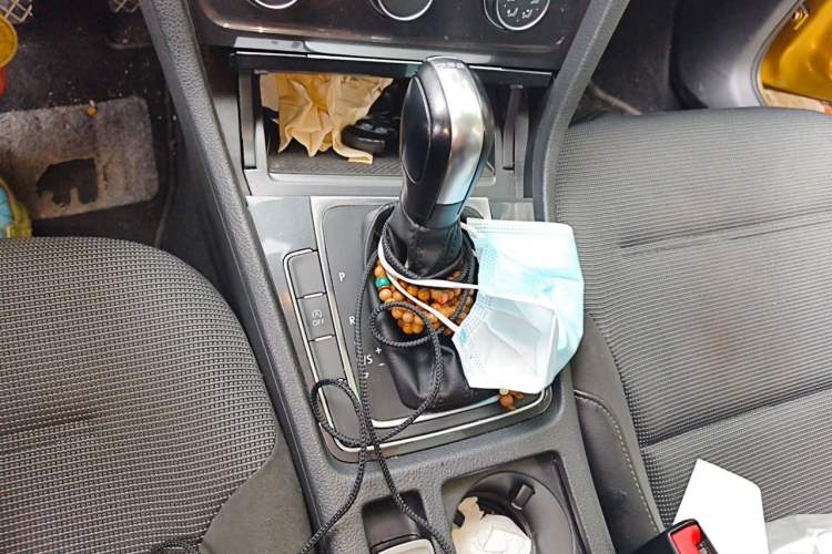 Used Volkswagen Golf 2018 230TSI Automatic Comfort Model Gear Lever