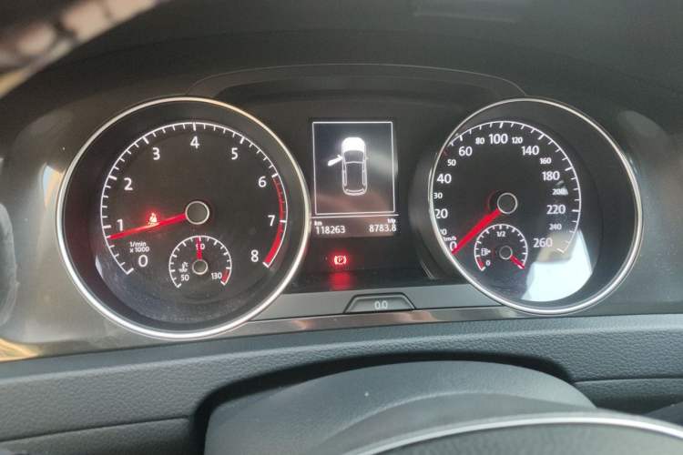 Used Volkswagen Golf 2018 230TSI Automatic Luxury Version Instrument Cluster