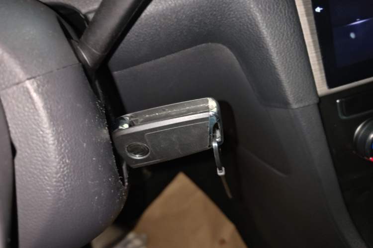 Used Volkswagen Golf 2018 1.6L Automatic Comfort Model Interior 1