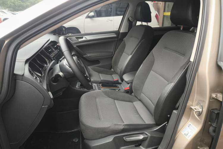 Used Volkswagen Golf 2018 230TSI Automatic Comfort Model Left Front Seat