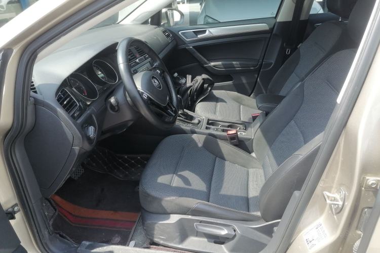 Used Volkswagen Golf 2018 230TSI Automatic Comfort Model Left Front Seat