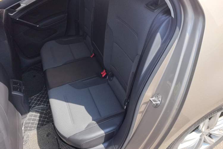 Used Volkswagen Golf 2018 230TSI Automatic Comfort Model Left Rear Seat