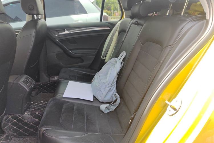 Used Volkswagen Golf 2018 230TSI Automatic Luxury Version Left Rear Seat