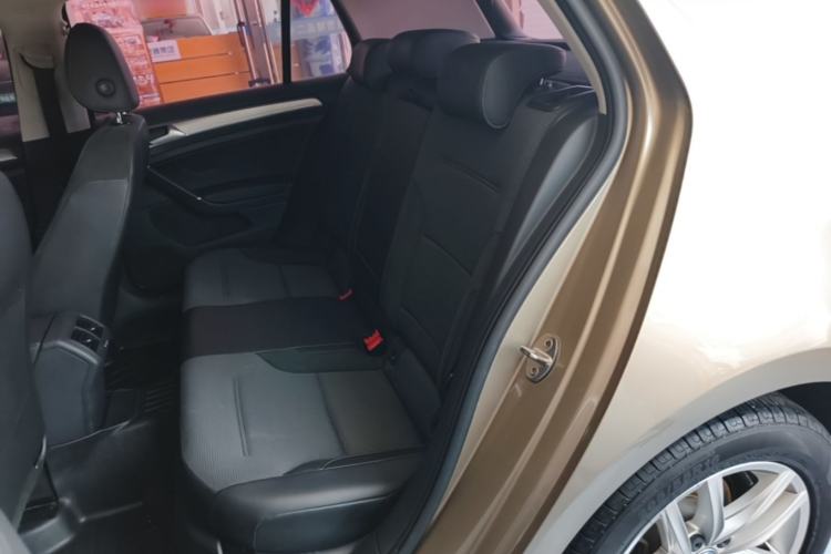 Used Volkswagen Golf 2018 230TSI Automatic Comfort Model Left Rear Seat