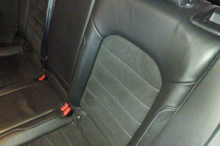 Used Volkswagen Golf 2018 230TSI Automatic Luxury Version Left Rear Seat
