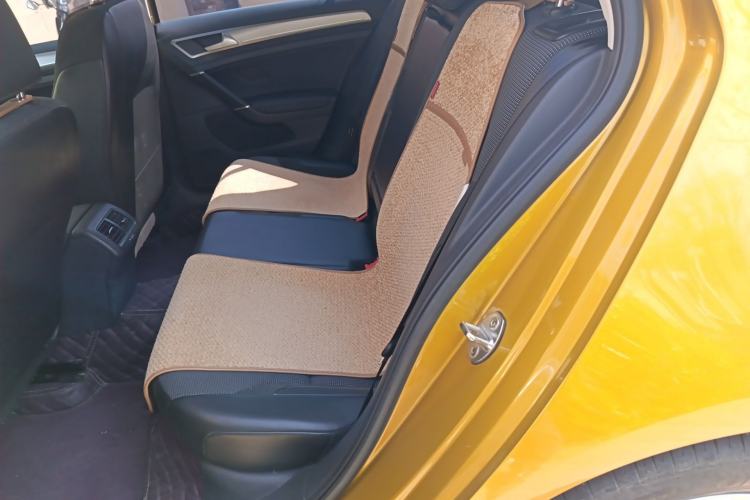 Used Volkswagen Golf 2018 1.6L Automatic Comfort Model Left Rear Seat