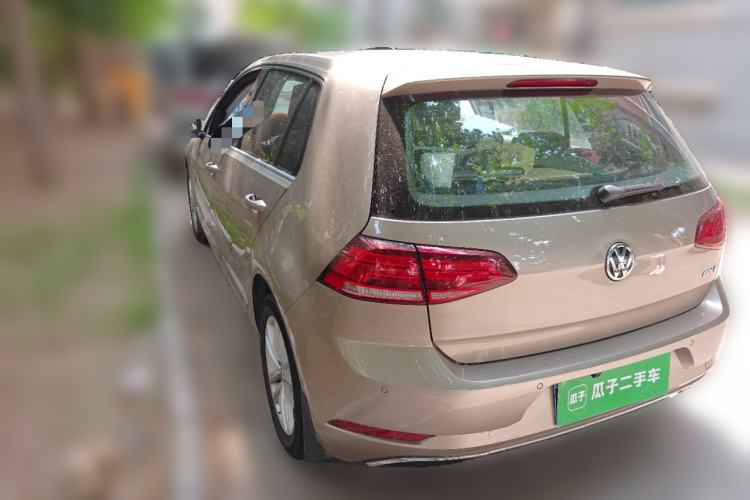 Used Volkswagen Golf 2018 1.6L Automatic Comfort Model Rear Left 45 Deg