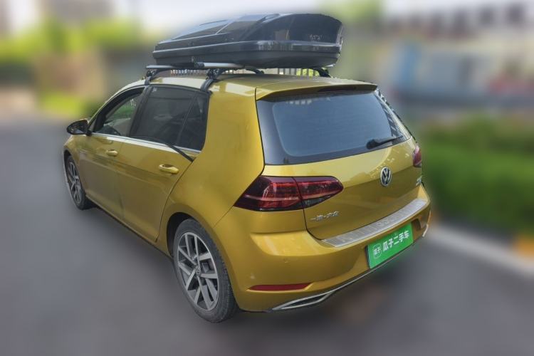 Used Volkswagen Golf 2018 230TSI Automatic Luxury Version Rear Left 45 Deg