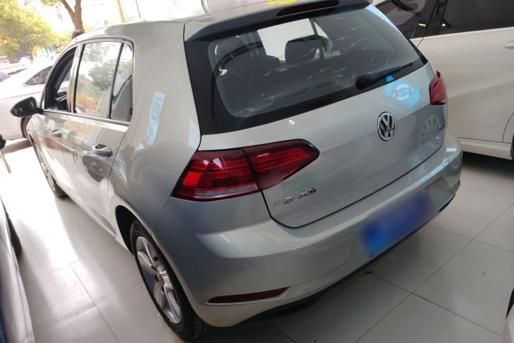 Used Volkswagen Golf 2018 1.6L Automatic Fashion Model Rear Left 45 Deg