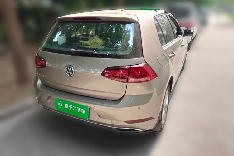 Used Volkswagen Golf 2018 1.6L Automatic Comfort Model Rear Right 45 Deg
