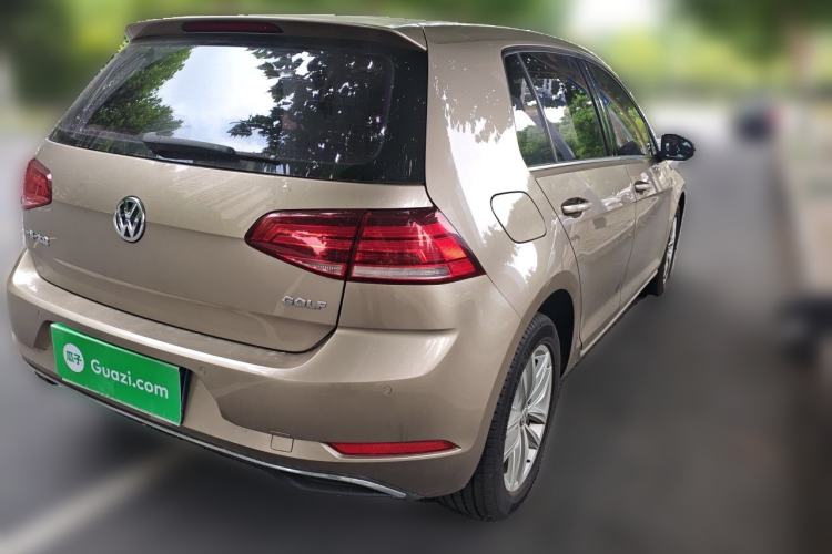 Used Volkswagen Golf 2018 1.6L Automatic Comfort Model Rear Right 45 Deg