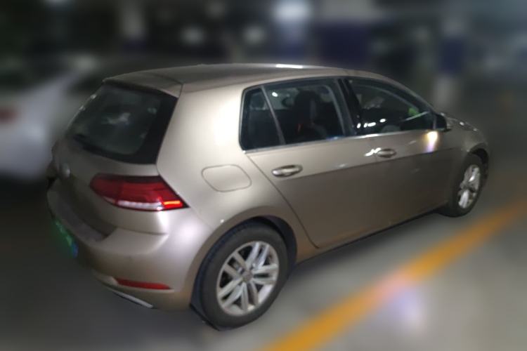 Used Volkswagen Golf 2018 230TSI Automatic Comfort Model Rear Right 45 Deg