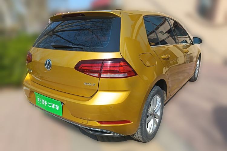 Used Volkswagen Golf 2018 1.6L Automatic Comfort Model Rear Right 45 Deg