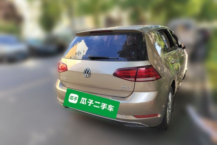 Used Volkswagen Golf 2018 230TSI Automatic Comfort Model Rear Right 45 Deg