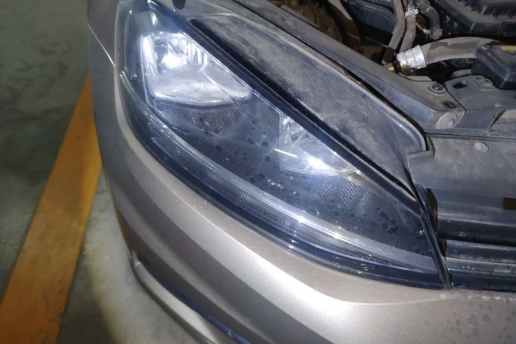 Used Volkswagen Golf 2018 230TSI Automatic Comfort Model Right Front Headlight