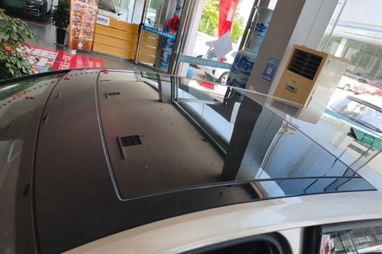 Used Volkswagen Golf 2018 230TSI Automatic Comfort Model Roof