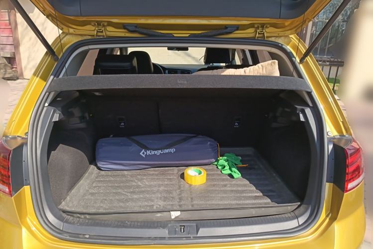 Used Volkswagen Golf 2018 1.6L Automatic Comfort Model Trunk