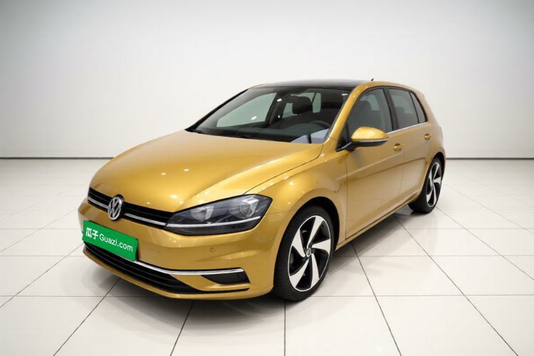 Used Volkswagen Golf 2018 230TSI Automatic Comfort Model Guazi used car, China used car export, Used car for sale, Used cars, Cheapest cars for sale