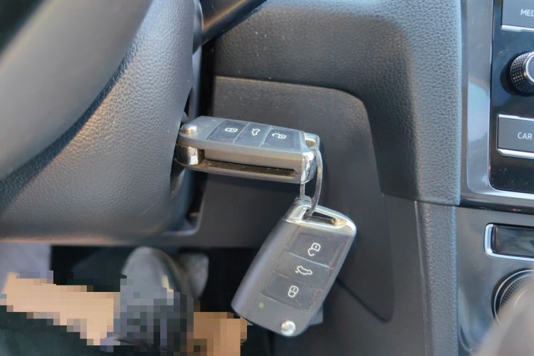 Used Volkswagen Golf 2018 230TSI Automatic Comfort Model Vehicle Key