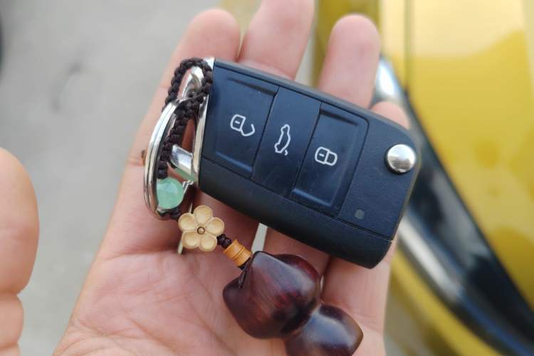Used Volkswagen Golf 2018 230TSI Automatic Luxury Version Vehicle Key