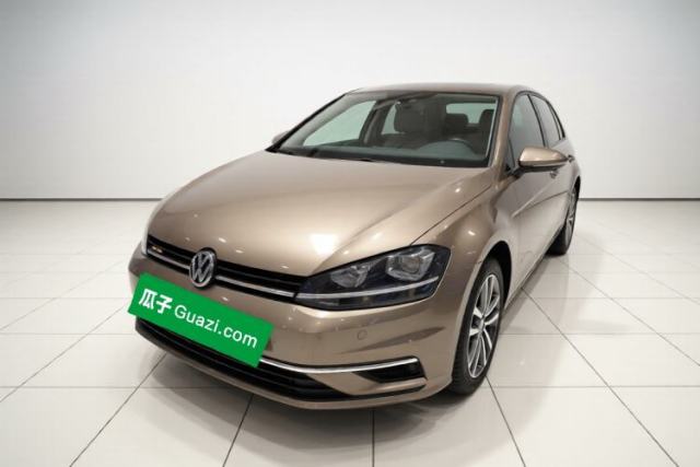 Volkswagen Golf 2018 230TSI Automatic Comfort Model مستعملة
