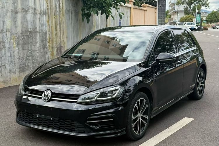 Used Volkswagen Golf 2019 280TSI DSG R-Line China VI Standard Guazi used car, China used car export, Used car for sale, Used cars, Cheapest cars for sale