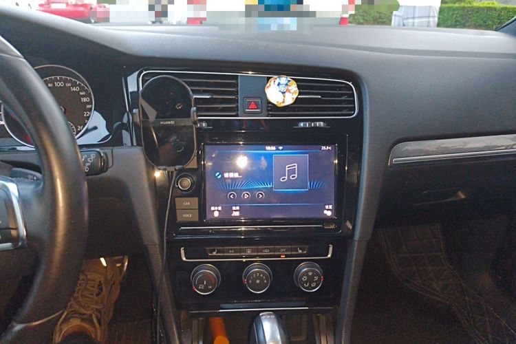 Used Volkswagen Golf 2019 280TSI DSG R-Line Model China V Standard Audio And AC Panel