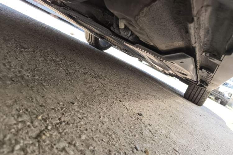 Used Volkswagen Golf 2019 280TSI DSG R-Line China VI Standard Chassis Rear Right