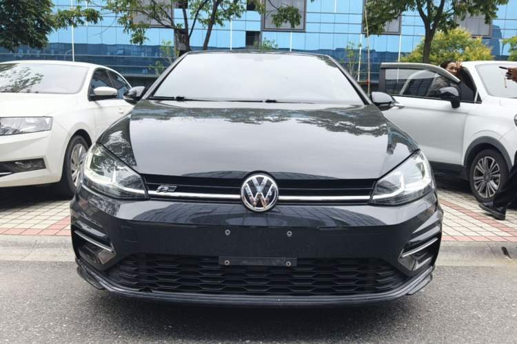Used Volkswagen Golf 2019 280TSI DSG R-Line Model China V Standard Front