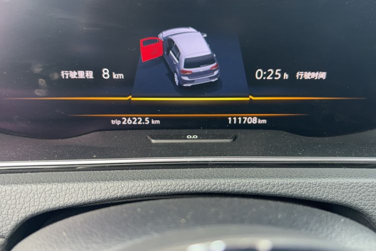 Used Volkswagen Golf 2019 280TSI DSG R-Line China VI Standard Odometer Close Up