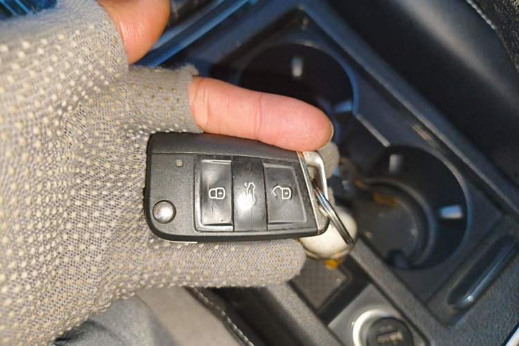 Used Volkswagen Golf 2019 280TSI DSG R-Line Model China V Standard Vehicle Key
