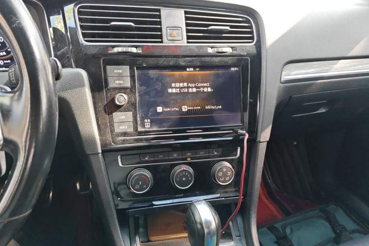 Used Volkswagen Golf 2019 280TSI DSG R-Line China VI Standard Audio And AC Panel