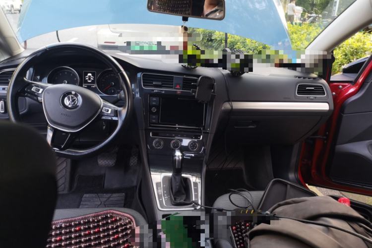 Used Volkswagen Golf 2019 280TSI DSG Comfort Version China V Standard Center Console