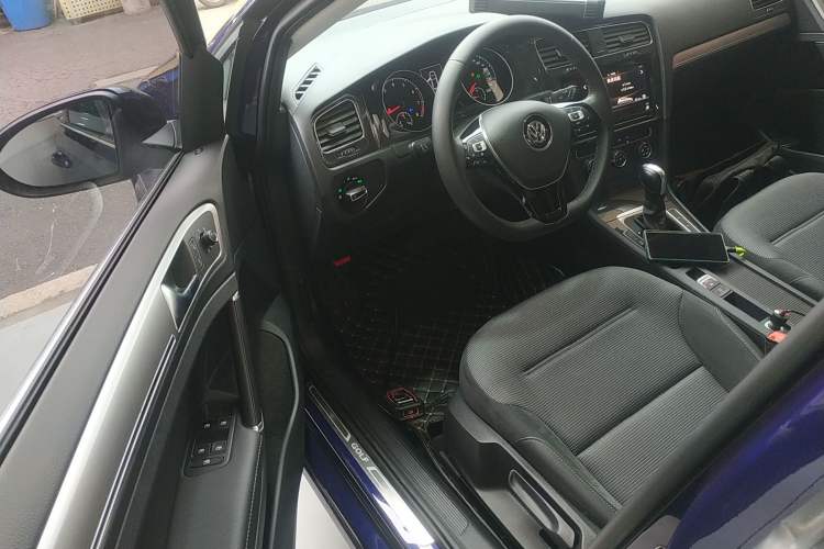 Used Volkswagen Golf 2019 280TSI DSG Comfort Version China V Standard Driver Seat