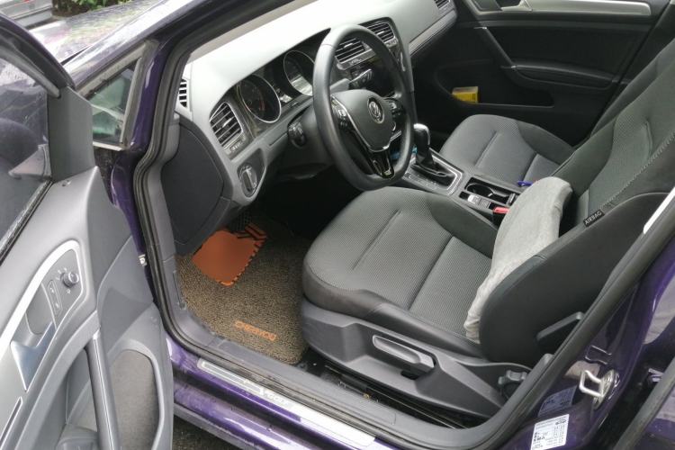 Used Volkswagen Golf 2019 280TSI DSG Comfort Version China VI Standard Driver Seat