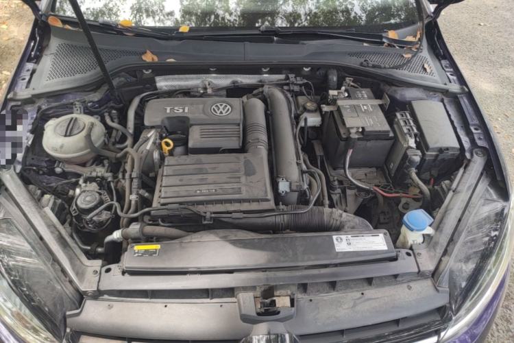 Used Volkswagen Golf 2019 200TSI DSG Comfort & Ambition Edition China VI Standard Engine Bay