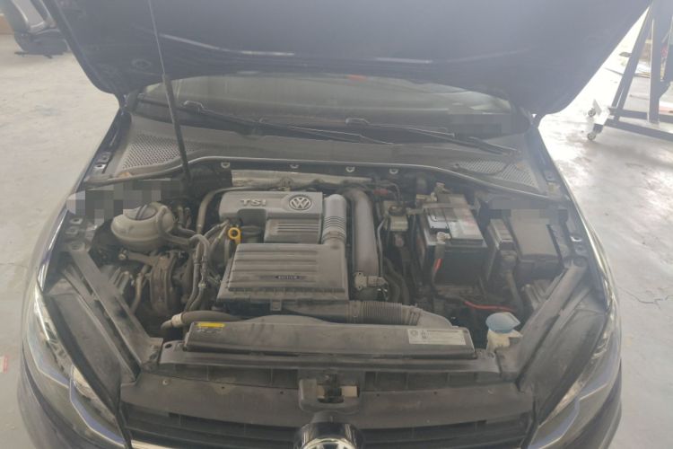 Used Volkswagen Golf 2019 280TSI DSG Comfort Version China V Standard Engine Bay