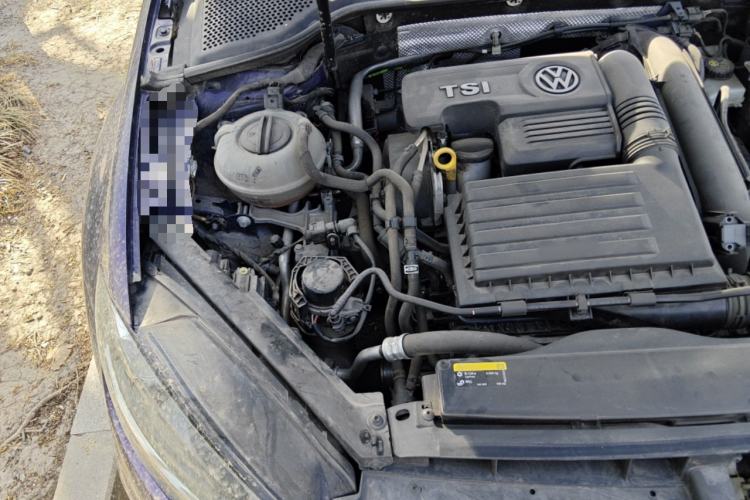 Used Volkswagen Golf 2019 280TSI DSG Comfort Version China VI Standard Engine Bay Right