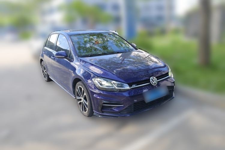 Used Volkswagen Golf 2019 280TSI DSG R-Line China VI Standard Front Right 45 Deg