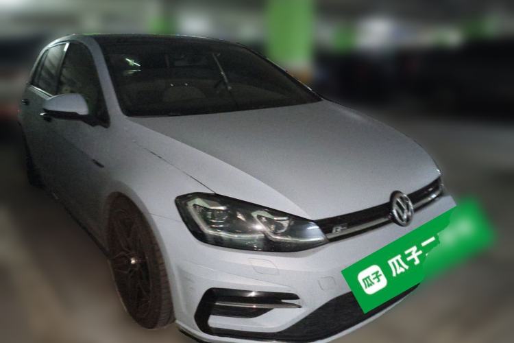 Used Volkswagen Golf 2019 280TSI DSG R-Line China VI Standard Front Right 45 Deg