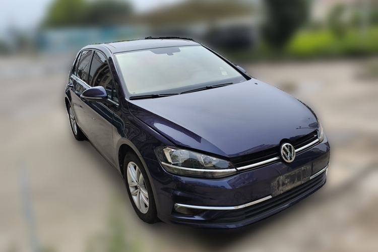 Used Volkswagen Golf 2019 280TSI DSG Comfort Version China VI Standard Front Right 45 Deg