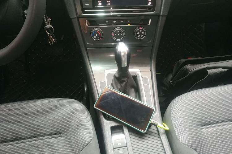 Used Volkswagen Golf 2019 280TSI DSG Comfort Version China V Standard Gear Lever