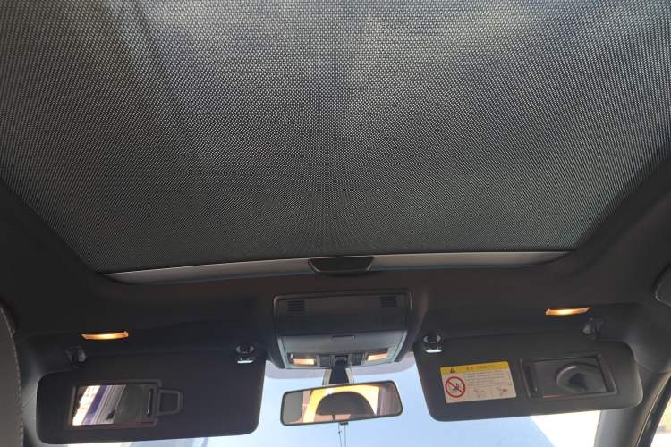 Used Volkswagen Golf 2019 280TSI DSG R-Line Model China V Standard Headliner