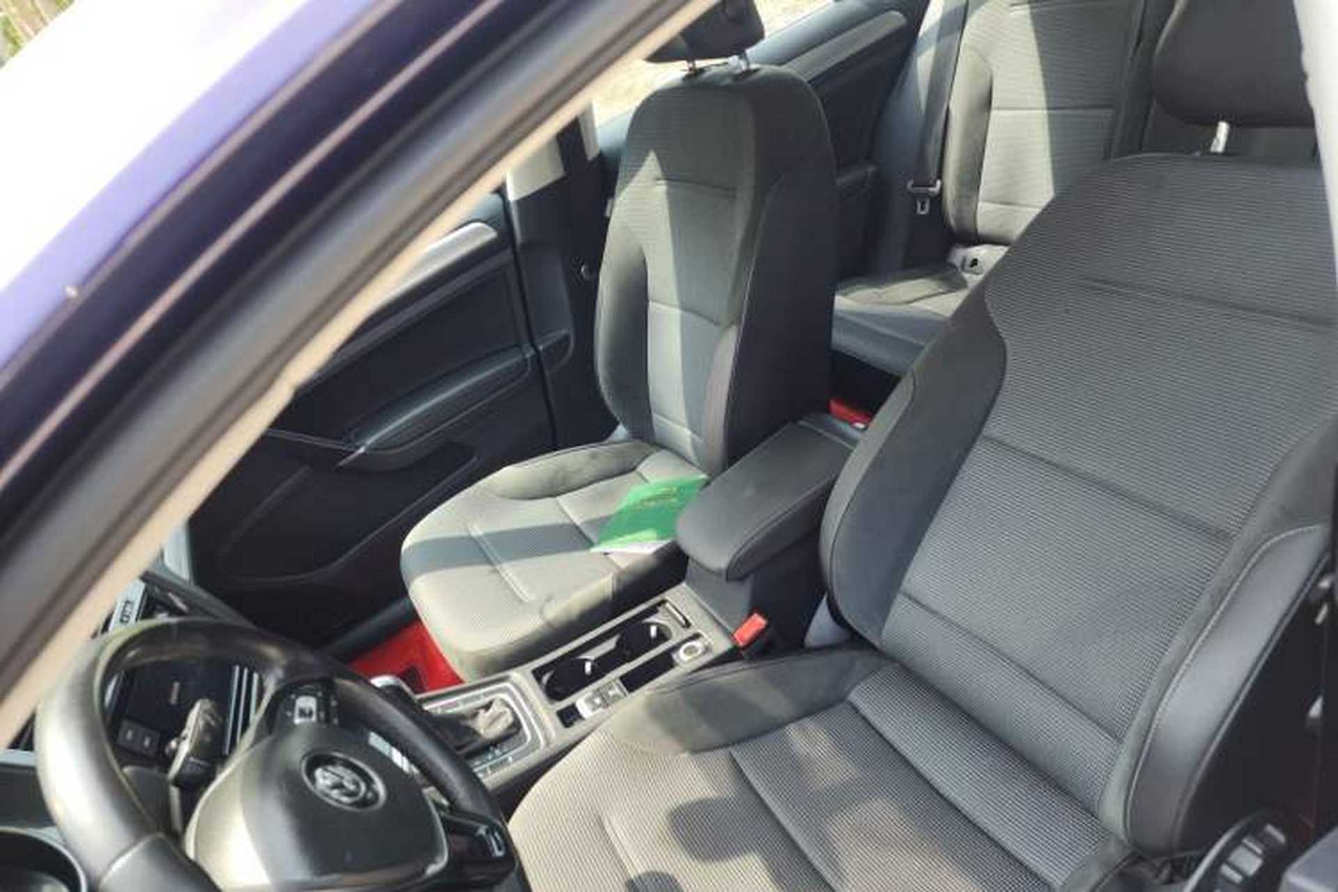 Used Volkswagen Golf 2019 280TSI DSG Comfort Version China VI Standard Left Front Seat