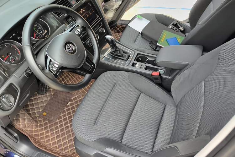 Used Volkswagen Golf 2019 280TSI DSG Comfort Version China VI Standard Left Front Seat
