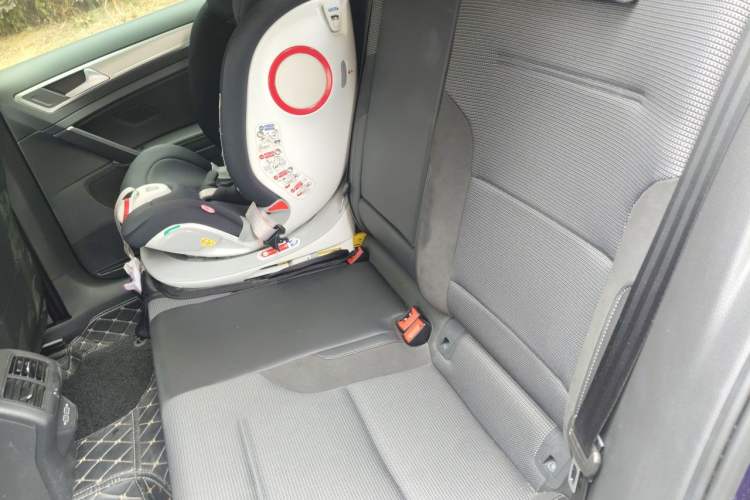 Used Volkswagen Golf 2019 280TSI DSG Comfort Version China V Standard Left Rear Seat